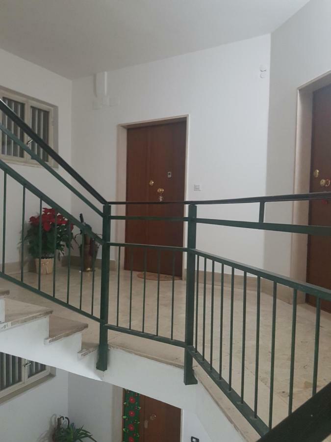 Small Bedroom Vomero'S Naples Exterior photo