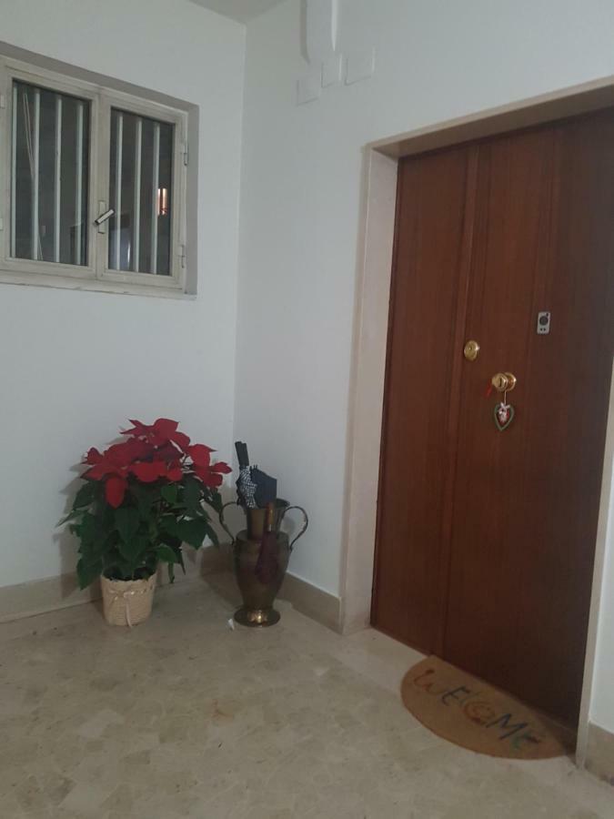 Small Bedroom Vomero'S Naples Exterior photo