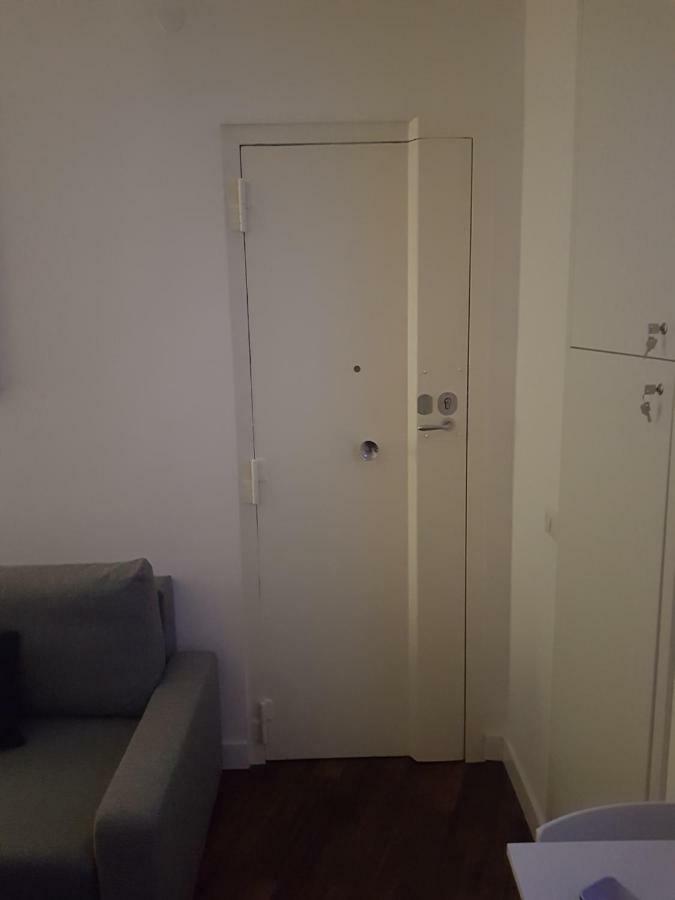 Small Bedroom Vomero'S Naples Exterior photo
